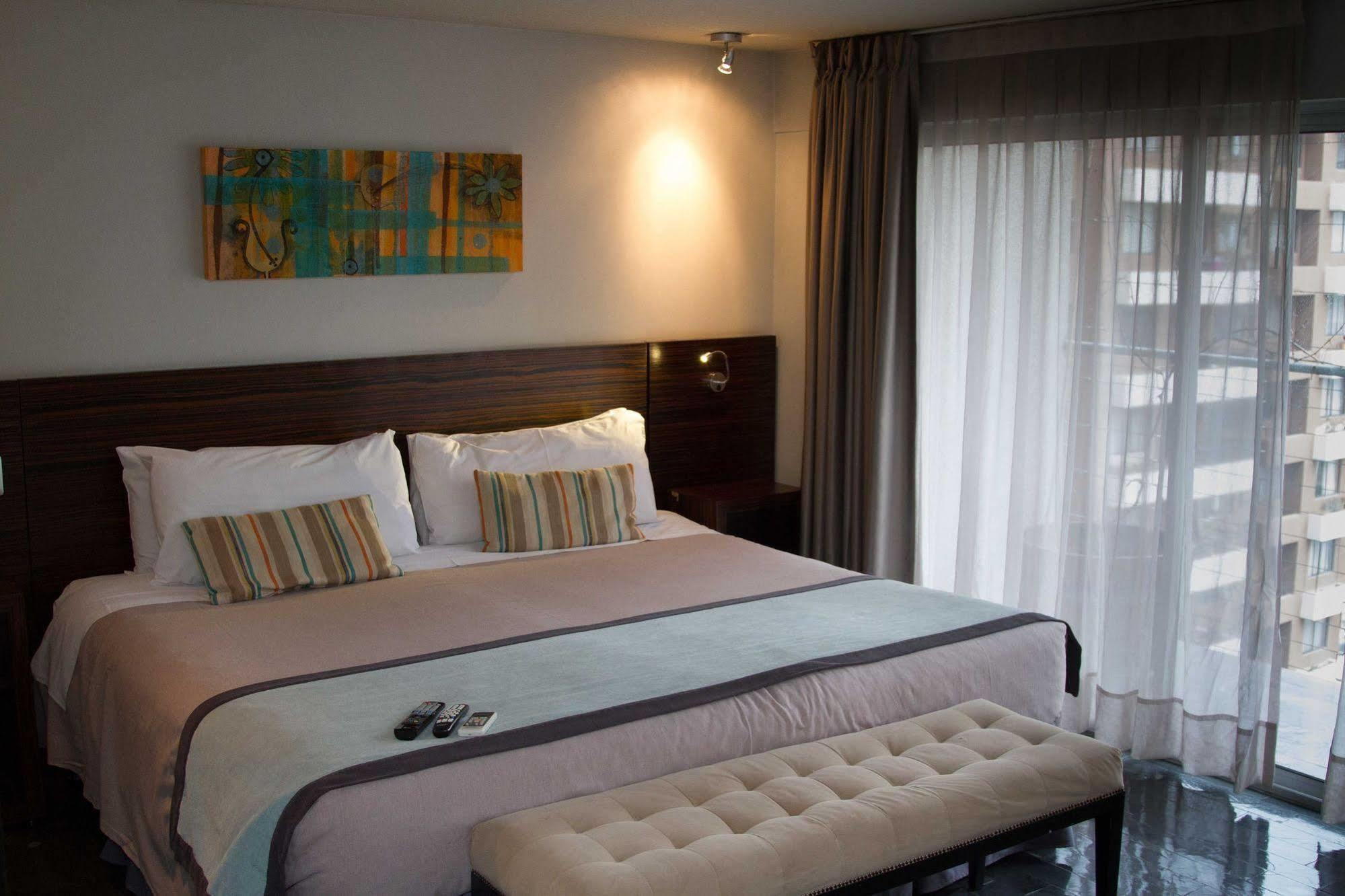 Hotel Gen Santiago del Cile Esterno foto